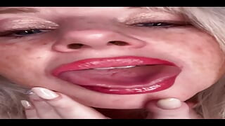 Stiefmutters schatz bekommt küsse