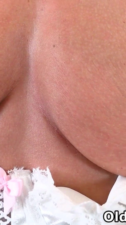 Skinny gilf Rosie from the UK lets you enjoy her hard nipples and perfect labia in this brilliant debut video | Clip 1