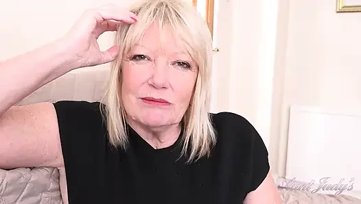 Judys - büyük memeli olgun terapistin Dr. Amy Goodhead tam olarak neye ihtiyacınız olduğunu biliyor