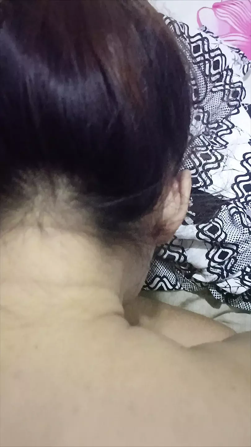 漂亮性感的屁股！我狠狠地操了她的菊花！