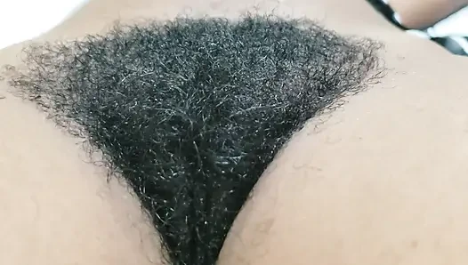 Amateur Hairy Pussy MILF Moments With Natural Curves