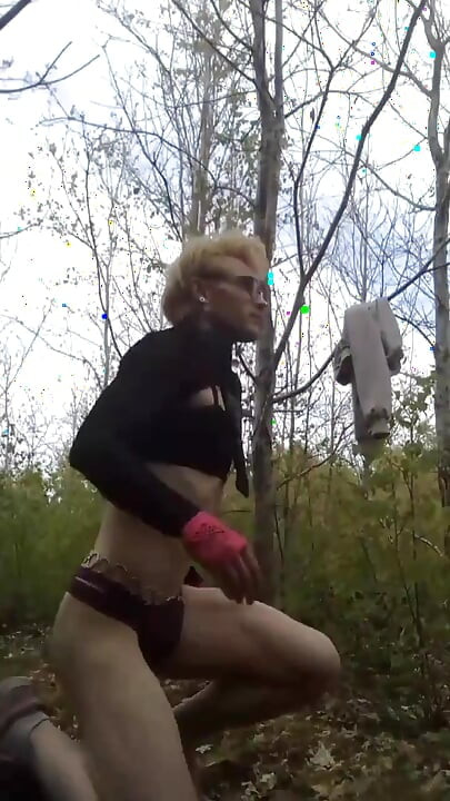 Sissy Whiteboi Jes Public Park Dildo