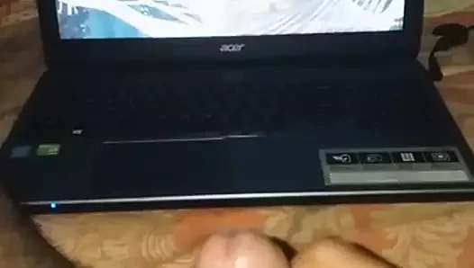 Seksi lena paul izlerken becerdin alır .. aletimi wanking ..