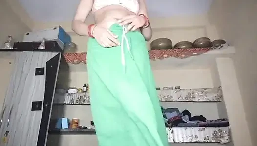 Indian bhabhi showing  new video hd