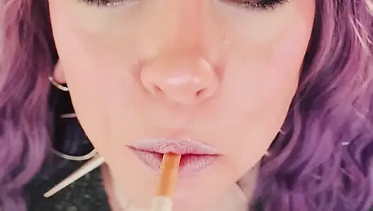 Alle baumeln von dir, rauchenden königin, Tina Snua! Nahaufnahme mit viel rauch!