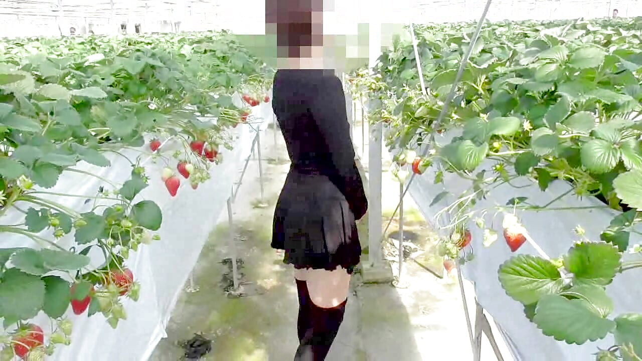 Kompilacja funkcji Mayu nr 44-46 Cosplay, Kobiecy wytrysk, Głębokie gardło, Konwulsje, Ekshibicjonizm, Połykanie nasienia