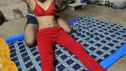 Chinaar Bhabhi Ne Diya Raat Wala pyaar