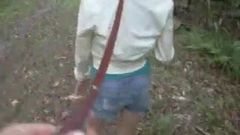 Freaks of the Nature 169 Muschi-Spanking im Wald