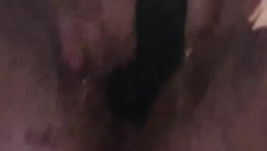 Orta yaşlı seksi kadının sikilmeye ihtiyacı vardı