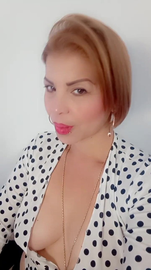 I'm online and ready to have fun today!!! Let's make today twice as awesome ...I'm taking a break tomorrow so come today and en