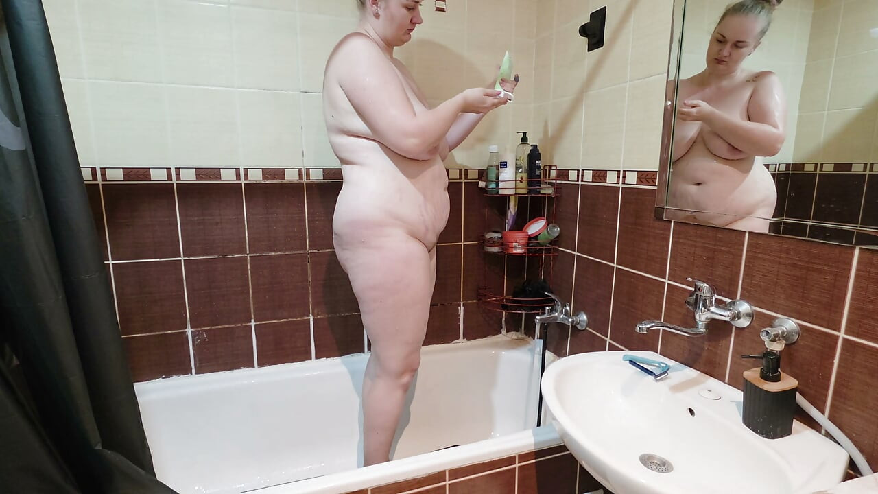 Hot Shower - Busty Chubby Girl Showers and Shaves in the Bathroom with a Spicy Ending