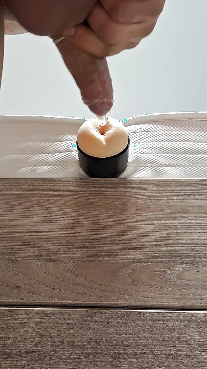 Jebanje sa baterijskom lampom od 6 cm u buttplug