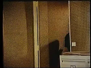 Infidele par devant, punie par derriere (1983)