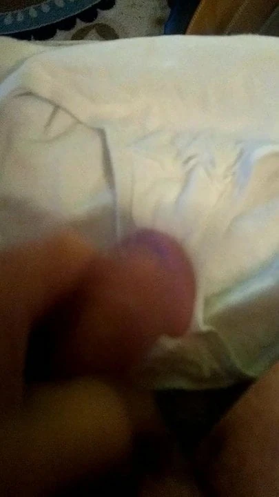 Pequeñas bragas blancas