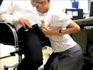 Secretară la treabă