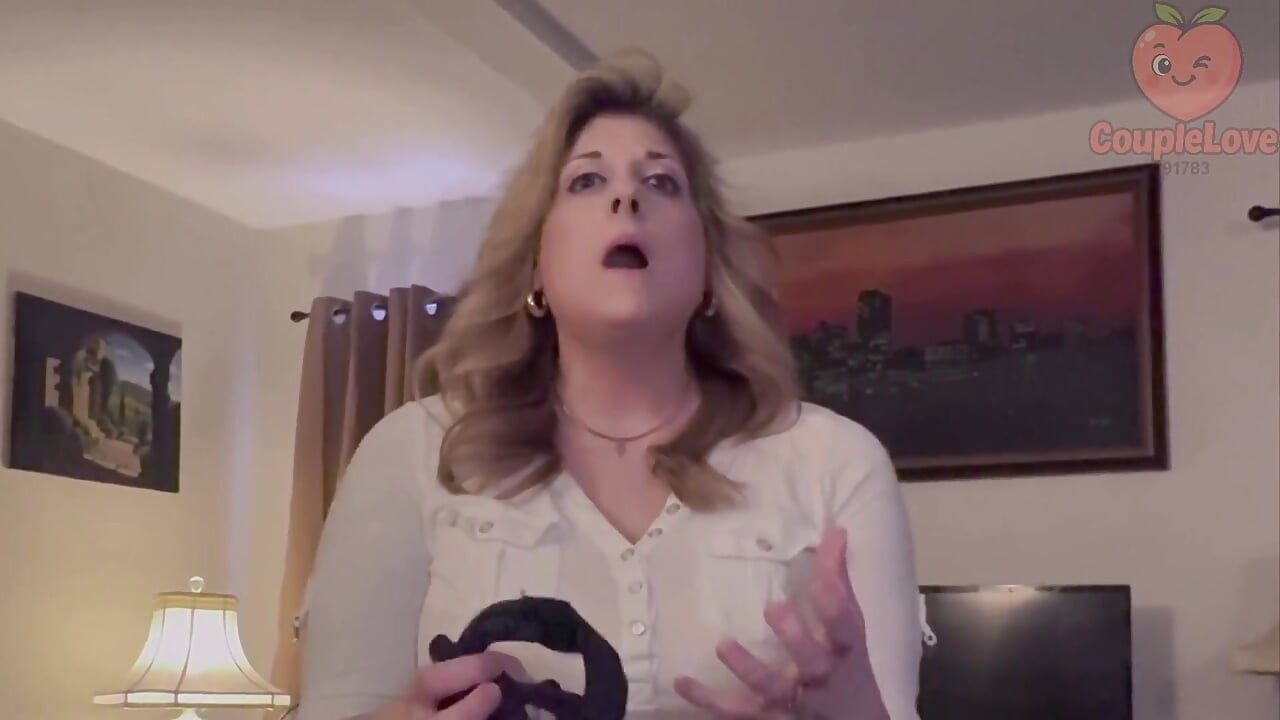 Kya tumne sauteli mammi ki painti par viry nikala?