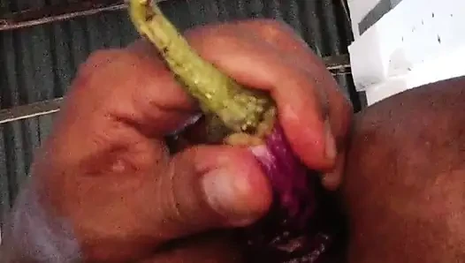 Patlıcan götümü parçalıyor, acıtıyor ama iyi hissettiriyor