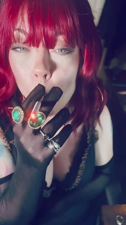 Miss Tina Snua Loves To Dress Up for Her Fans & Smoke A Cigarette - Drifts OMI Snap Inhales OME Smoke Rings