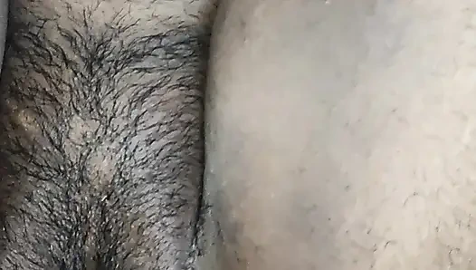 Необрезанная полная романская сперма в киске