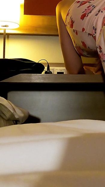 No Panties Summer Dress Hot Girl Bending Over