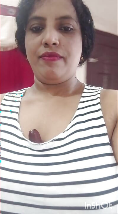 Masturbare cu mătușa Kerala
