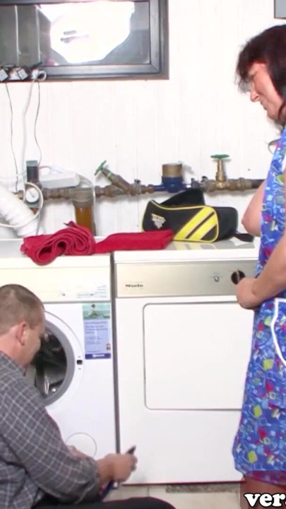 Fat ugly german mature housewife big natural boobs fucks | Clip 1