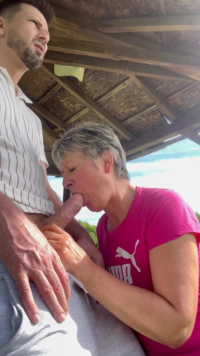 Madam O Outdoor Anal 3