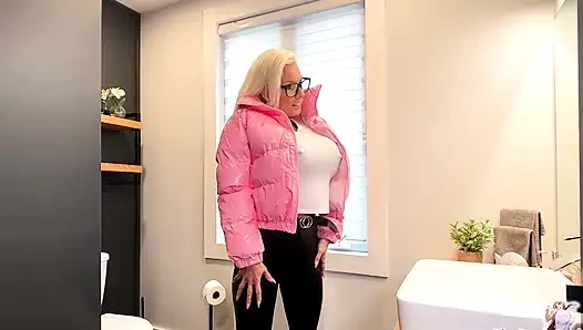 Full Video! Shiny Puffy Jacket Expansionyes, Today Is a Colder Day and Who Says Cold, Says Puffy Jacket!