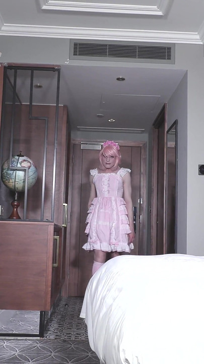 New Bubble Butt Sissy Maid