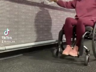 Parapléjico de pie