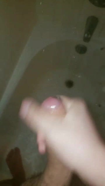 Latino cums in shower