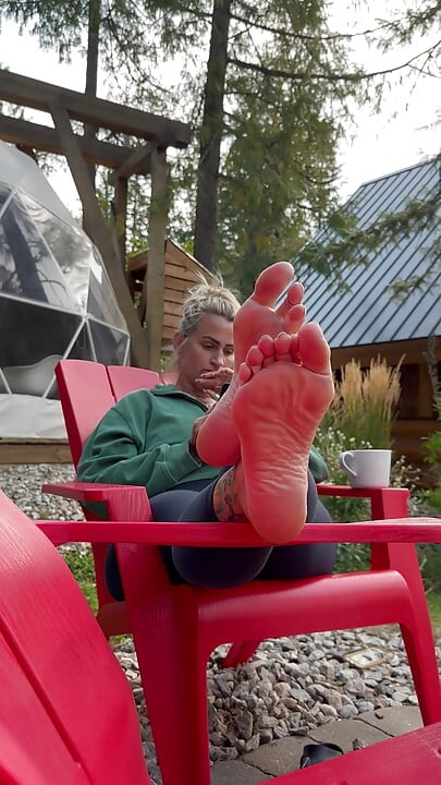 Candid Mother-in-Law's Soft Sexy Dick Destroying Soles!