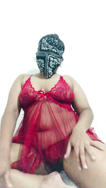 젖탱이를 핑거링하는 핫한 스리랑카 소녀