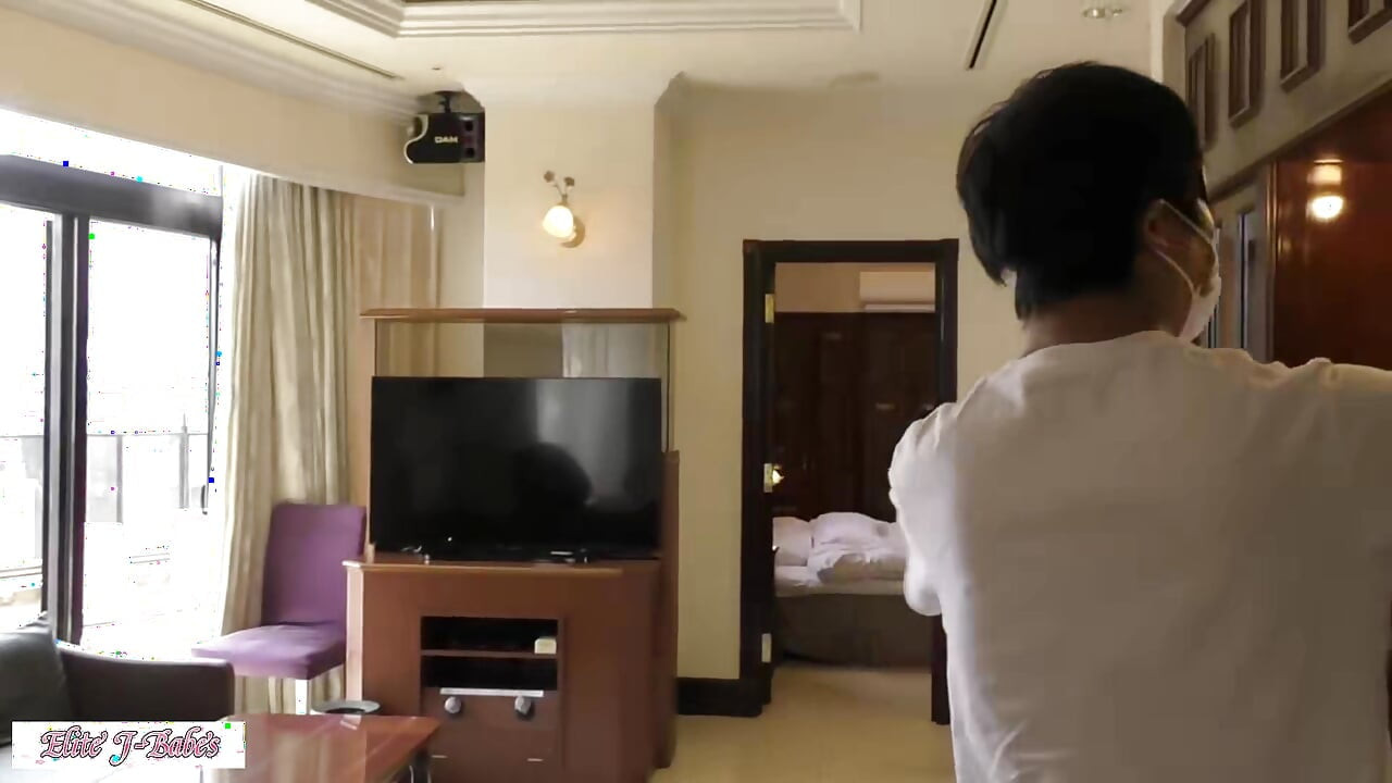 Playful Games Turn Into Close Moments, Sharing a Lighthearted yet Intimate Fan Encounter 2nd