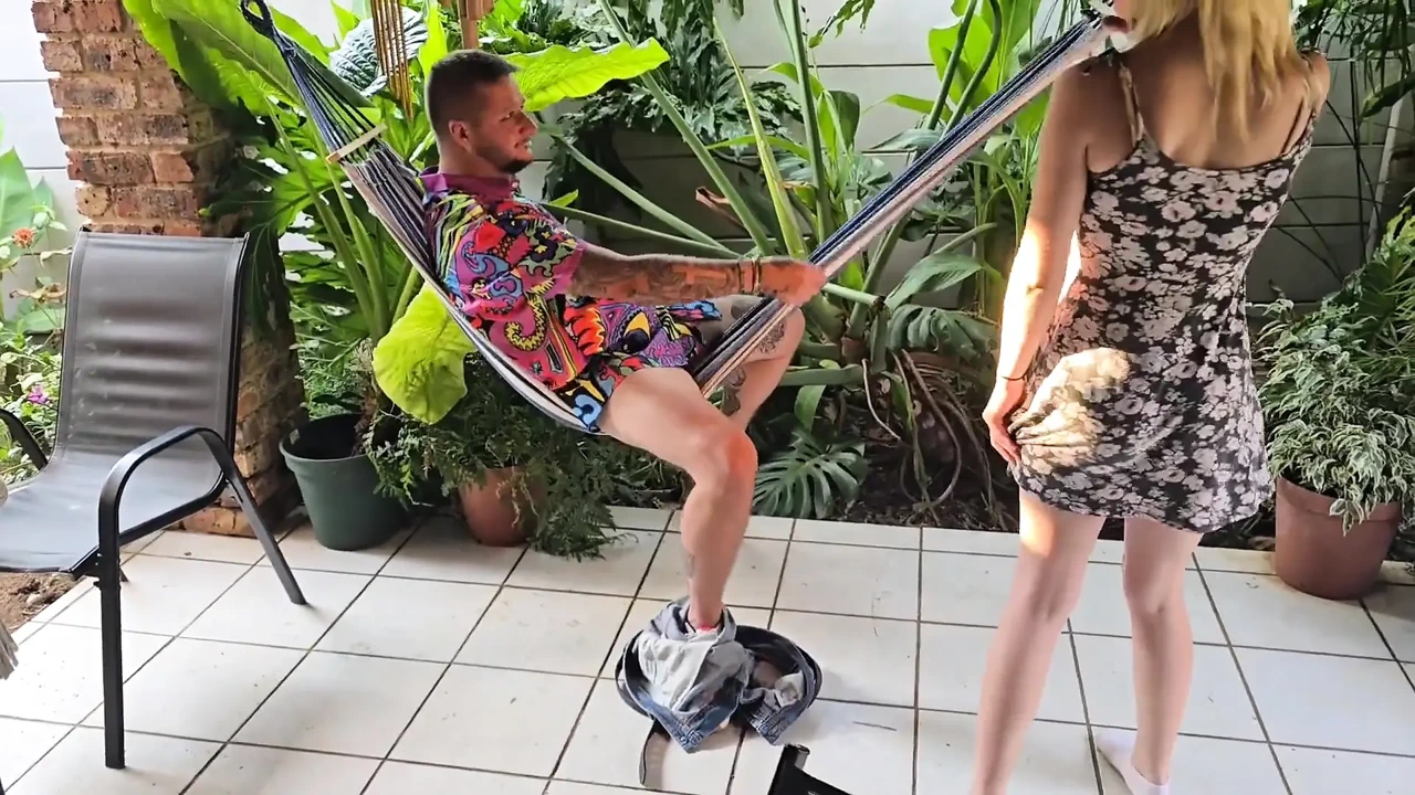 夏威夷假期放荡女友在上面