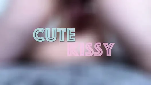 Я буду кататься на тебе, пока ты не кончаешь внутрь.