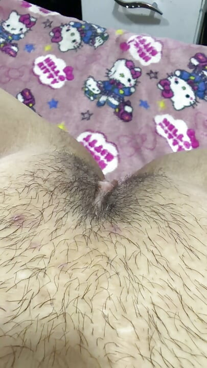 Mom masturbates and plays with her delicious hairy pussy