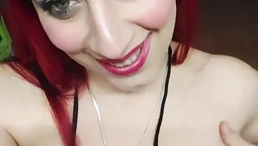 Long Live the Country! Friends, Cakes and Sex