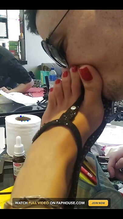 فيديو فيديو حصري مع صندلي هافايانا الجديد