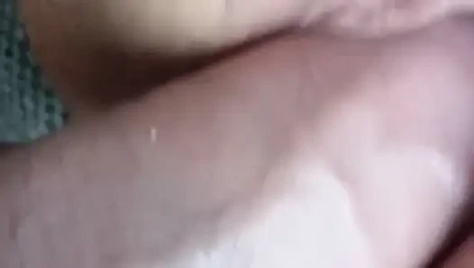 Tetangga berbagi lubangnya dengan saya