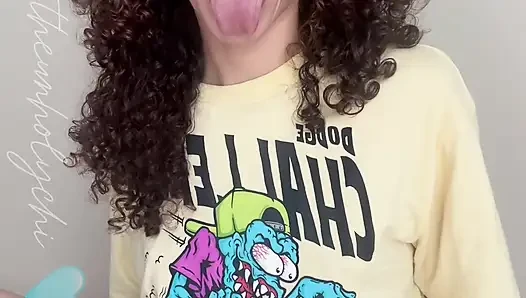 Göttin Chi bietet dir ihren squirt an