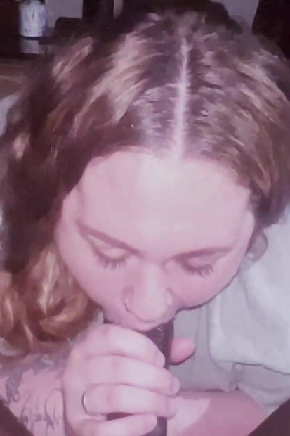 Ο ταλαντούχος head giver My Step Sis Mouth Waters για το BBC