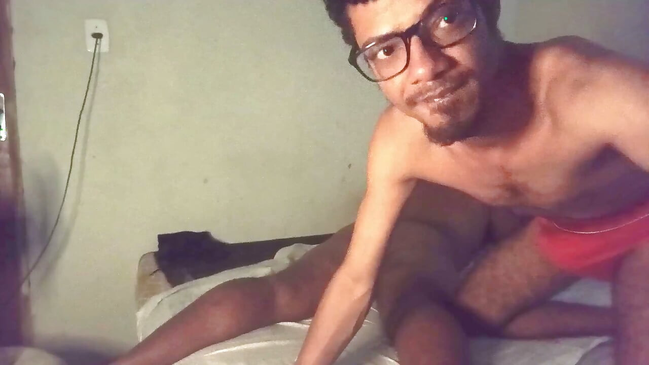 0453 My husband is letting me penetrate him every day