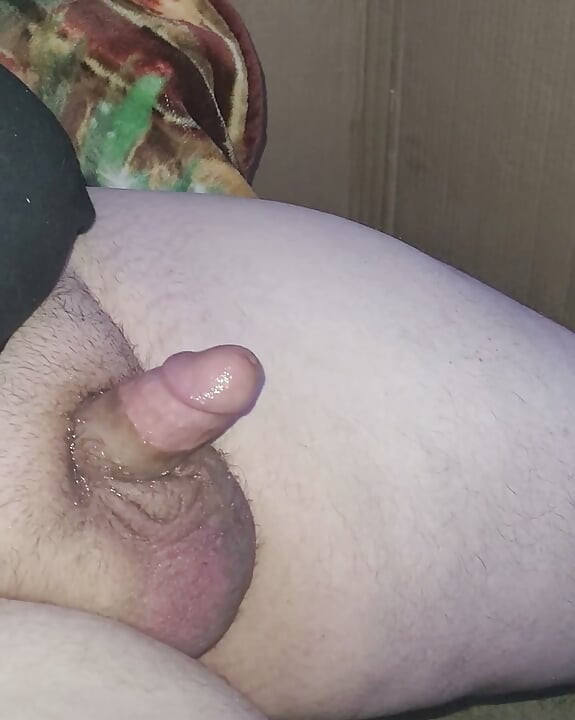 Playing with small cock (unedited)