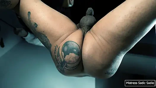 Видео с пыткой яиц, вы ждали!