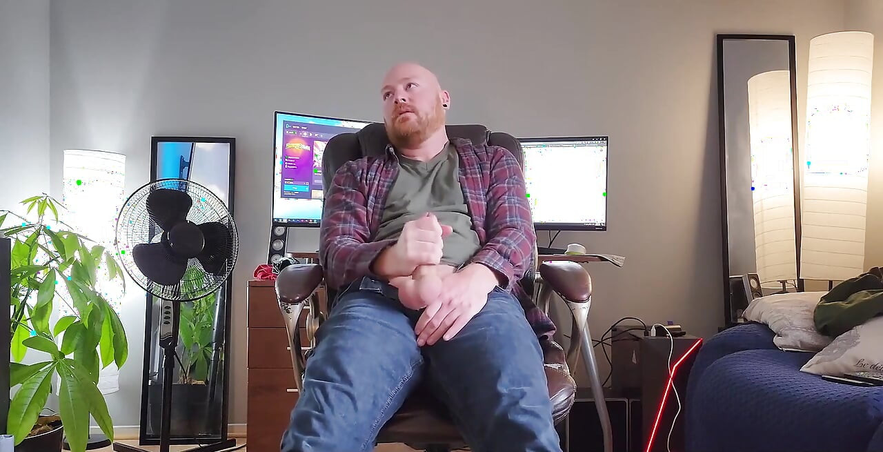 Here's that big big big big cum load