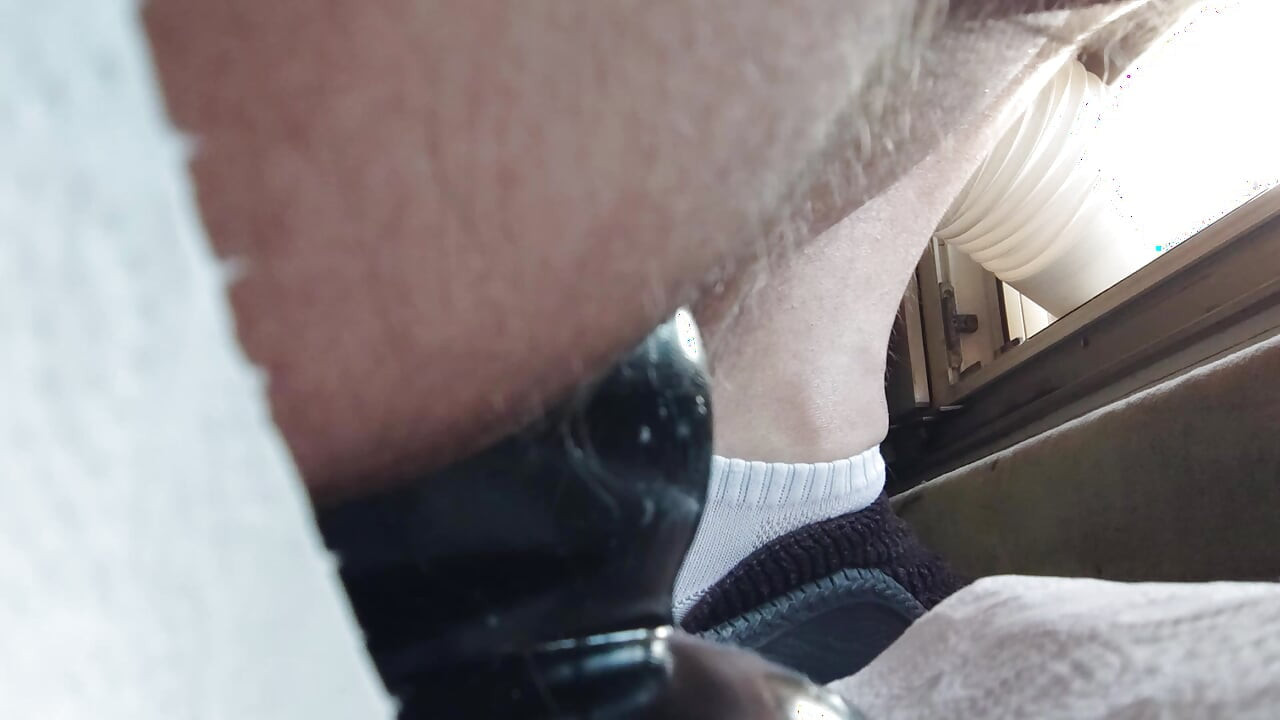 Buttplug close-up from the side