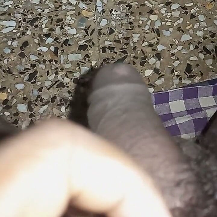Fodendo o cuzinho da minha esposa e chupando sua buceta