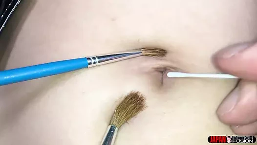 Hana Kano - the Belly Button Game: Part 1 - the Beginning of an Irresistible Sensation