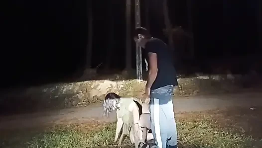 Outdoor sex with a mature